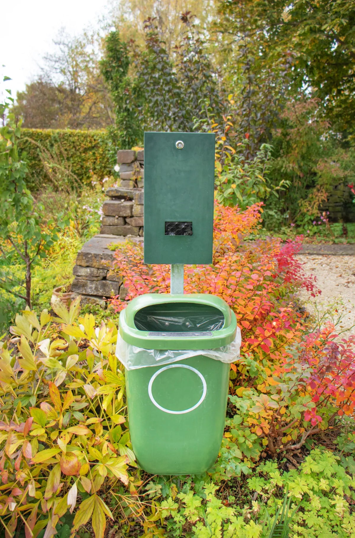 Why Choose a Small Compost Bin?